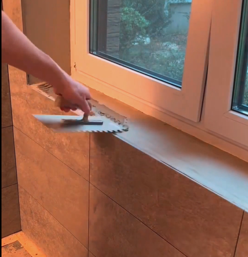 Apply grout on the flat surface of window