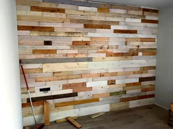 Pallet Wood Paneling 01