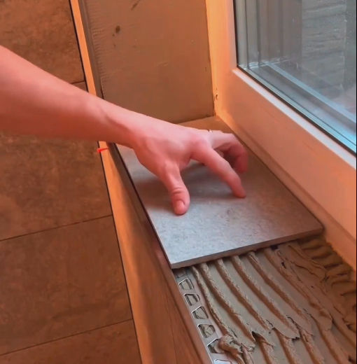 tile around kitchen window