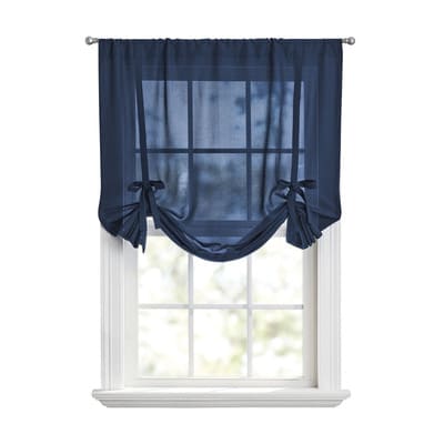 24. Balloon curtains