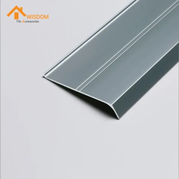Aluminum Skirting Baseboard for Flooring Installation 1.2mm Thickness