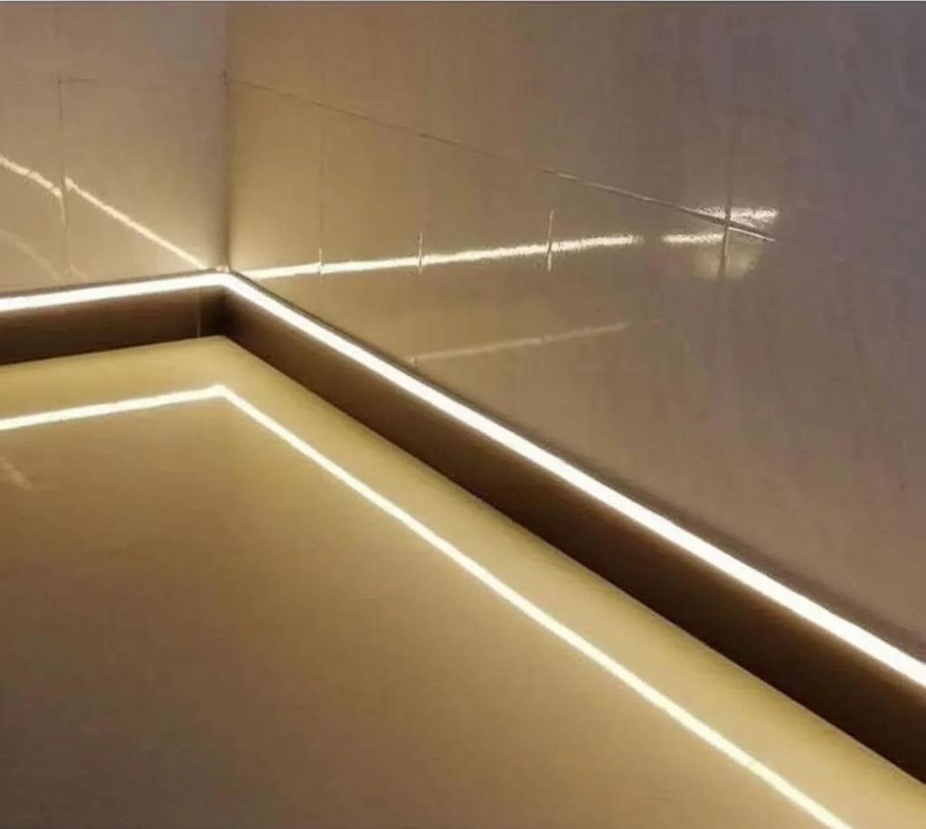 Case 75mm Aluminium Skirting Price 6063 Brushed SilverBlack 2.5M 016