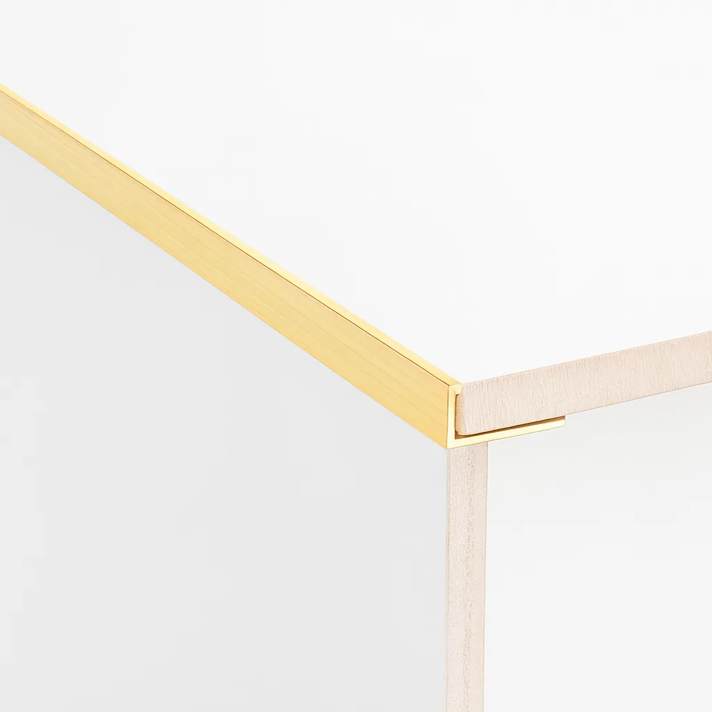 AU Brass L-Shape Trim